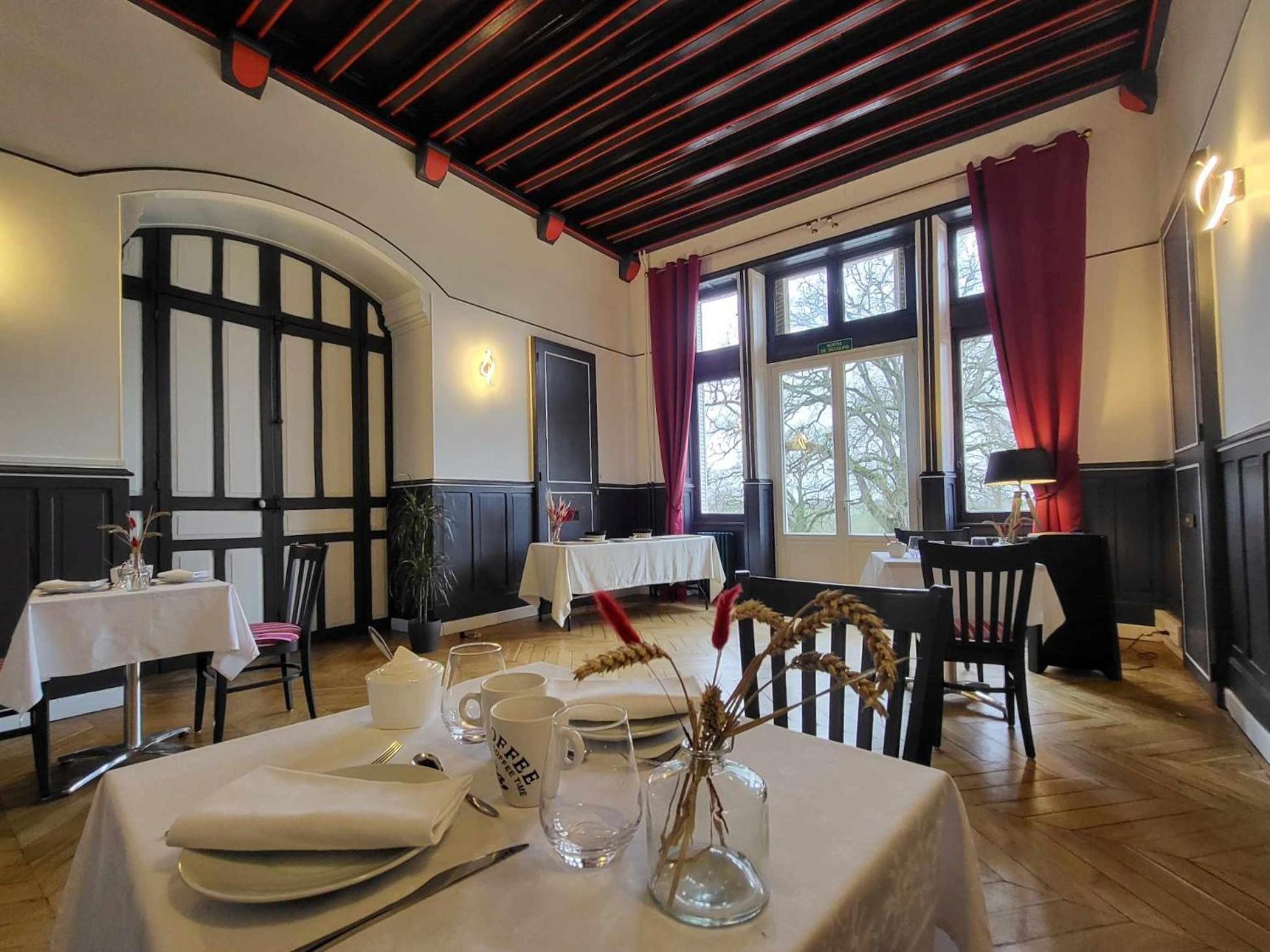 Chateau De La Rose Cluis Екстер'єр фото
